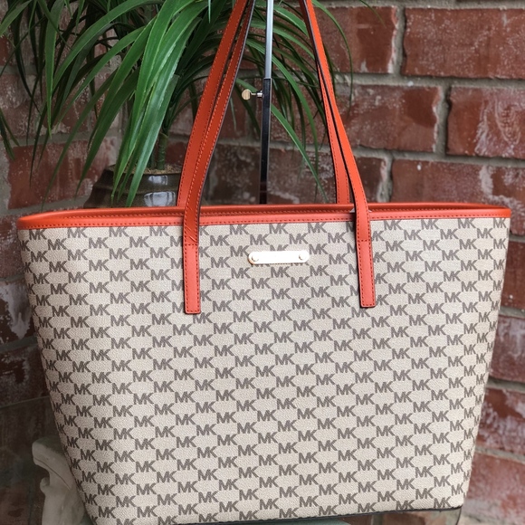 MICHAEL Michael Kors Handbags - Michael Kors Emry Large Top Zip Logo Tote Bag NEW